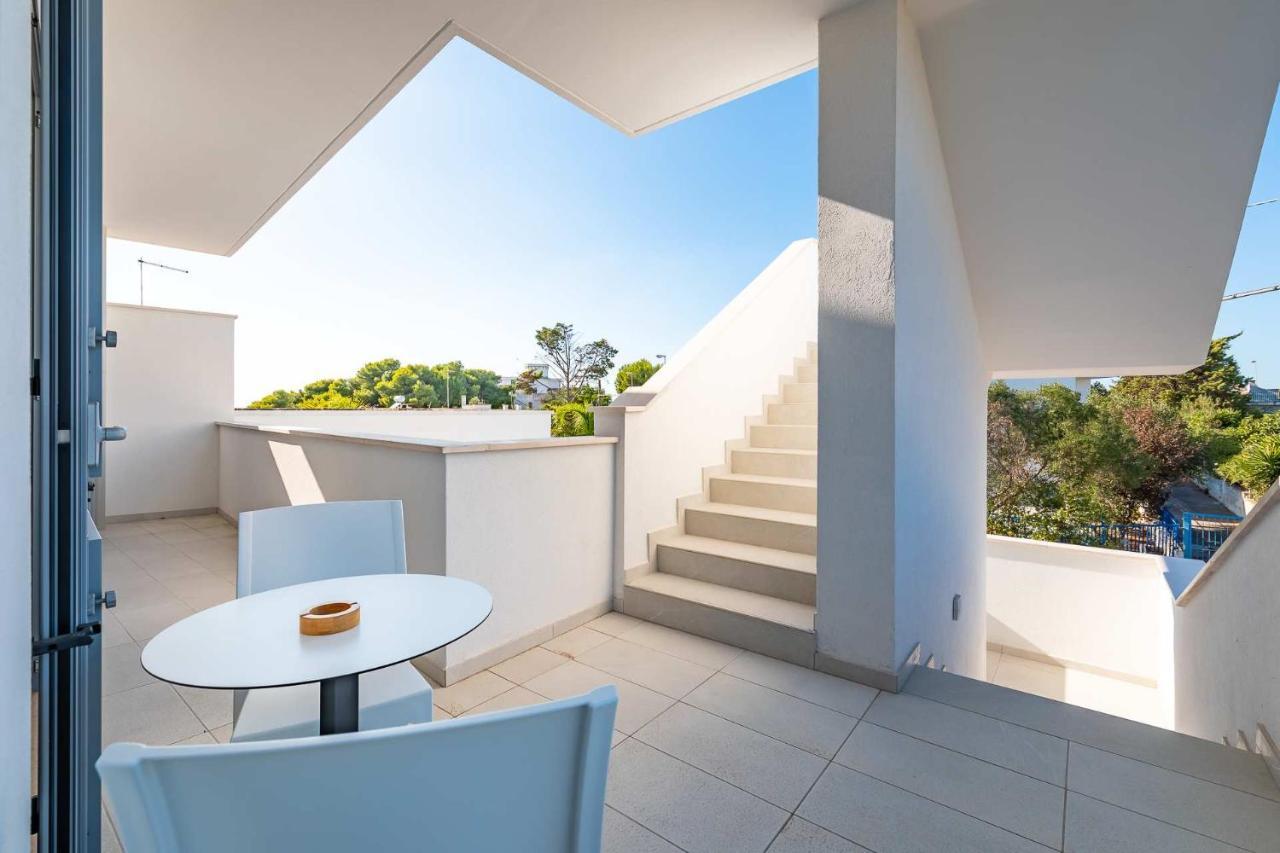 Peninsula Apartments Porto Cesareo Exterior photo