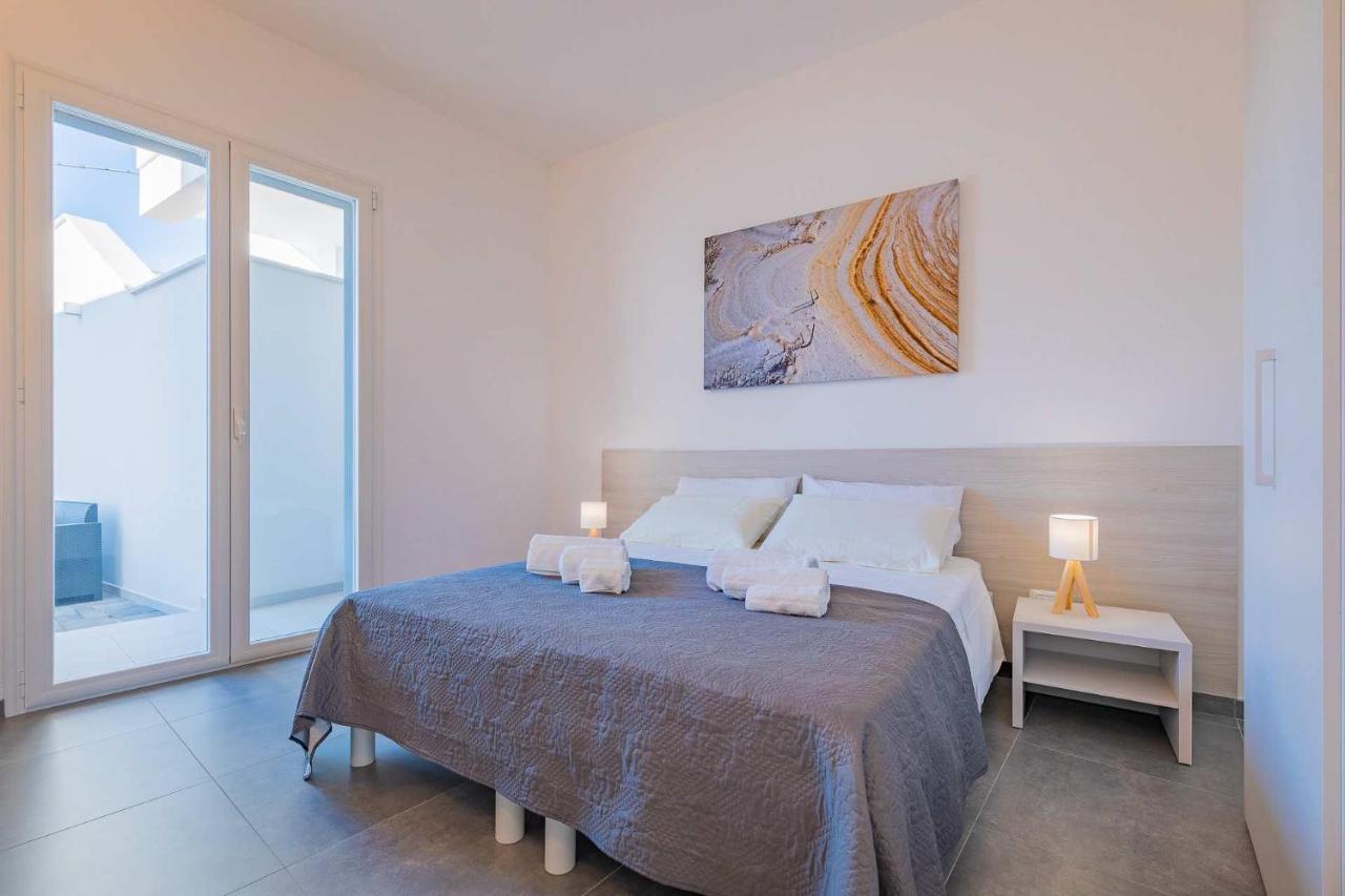 Peninsula Apartments Porto Cesareo Exterior photo