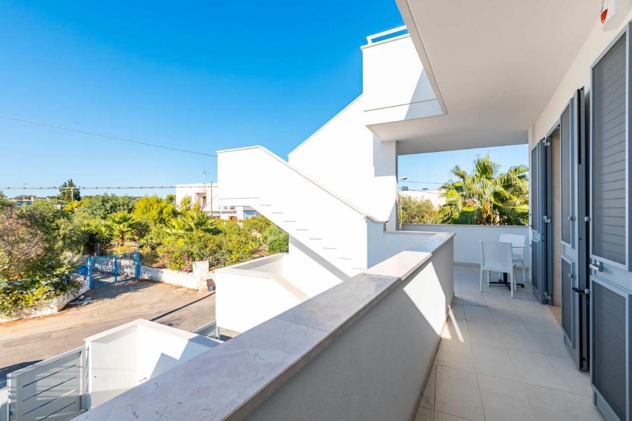 Peninsula Apartments Porto Cesareo Exterior photo