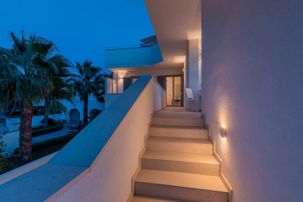 Peninsula Apartments Porto Cesareo Exterior photo