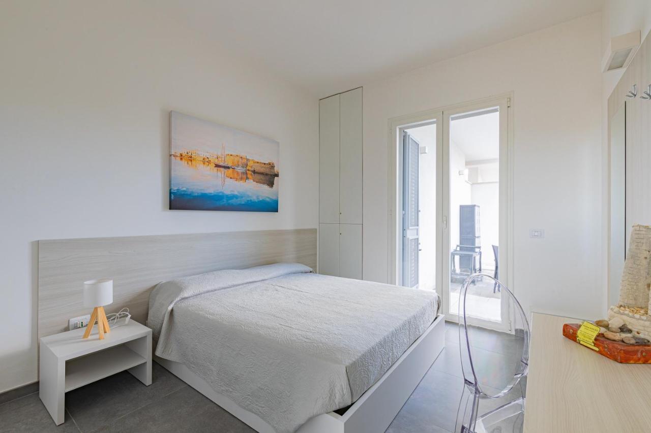 Peninsula Apartments Porto Cesareo Exterior photo