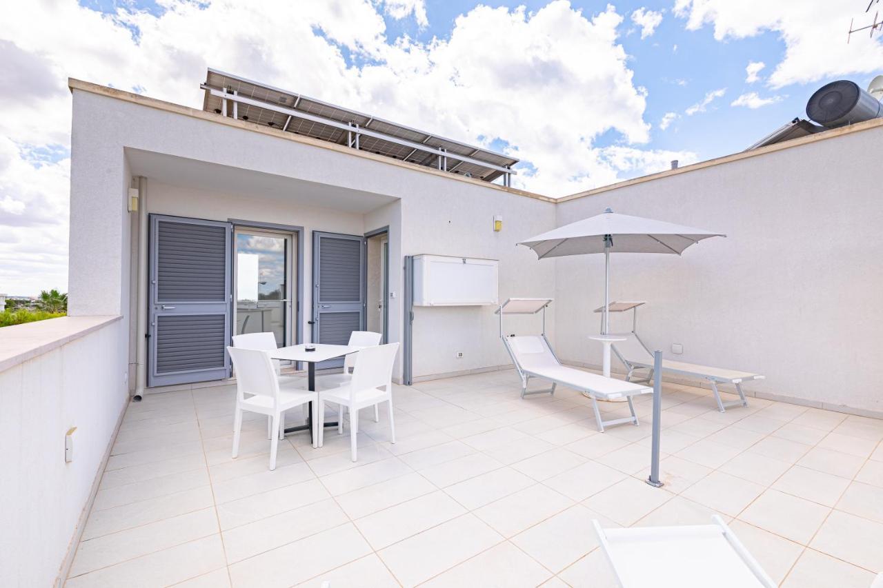 Peninsula Apartments Porto Cesareo Exterior photo