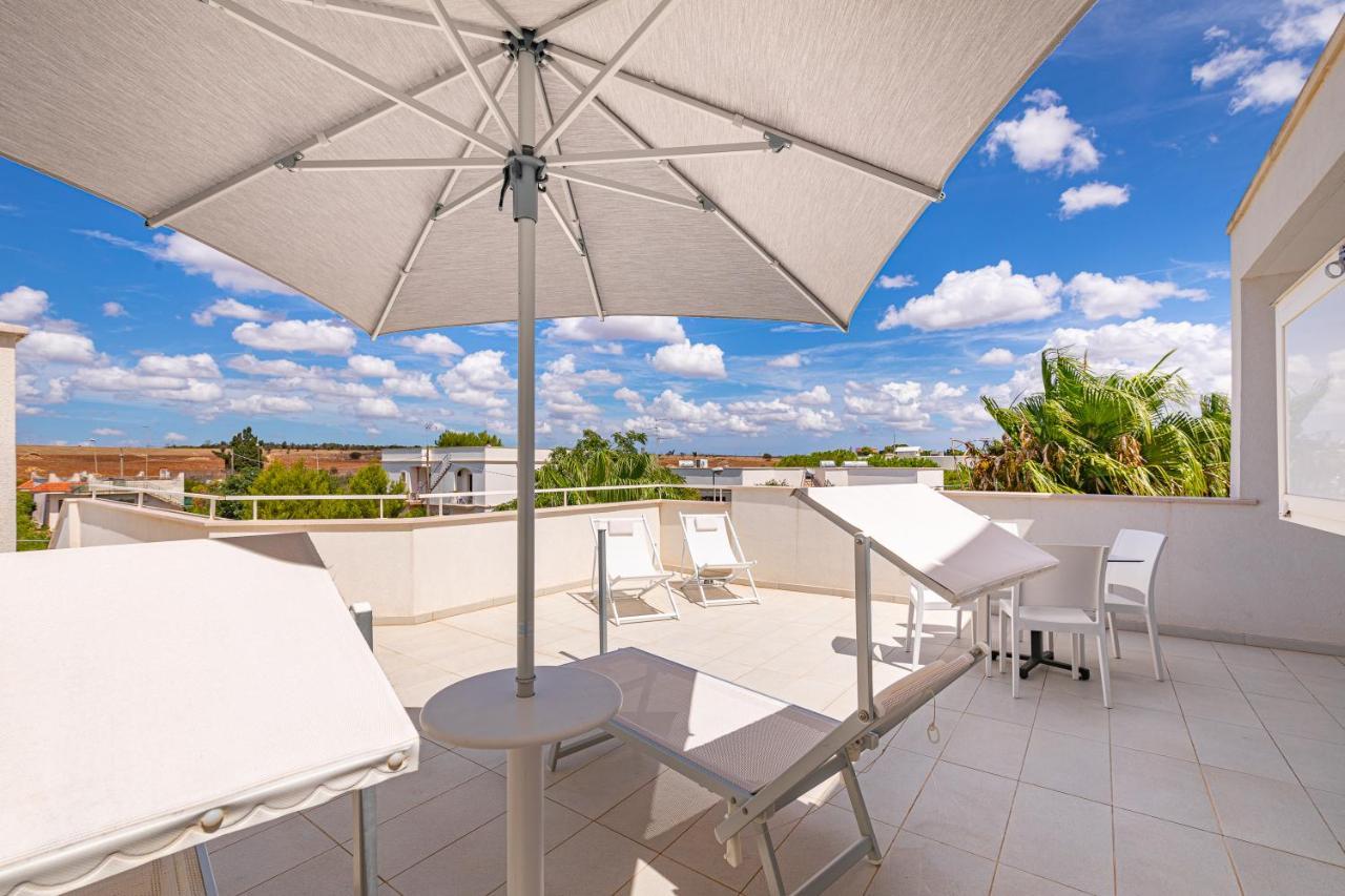 Peninsula Apartments Porto Cesareo Exterior photo